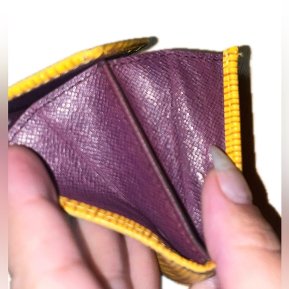 Louis Vuitton Wallet Yellow Epi Leather - Picture 8 of 13